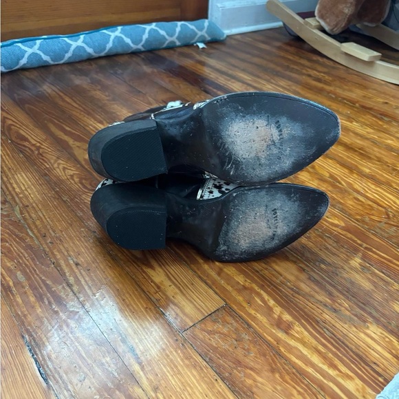 Miranda Lambert Idyllwind Dark Brown and White Western Boots - Picture 5 of 7